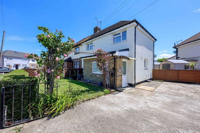 3 bed property, in North Road, £525,000