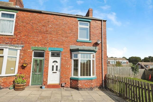 2 bed property, in Regent Street, £65,000
