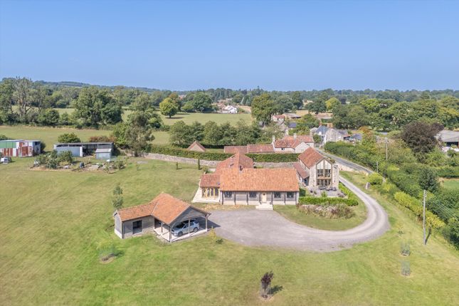 5 bed property, in Oakhill, £1,750,000