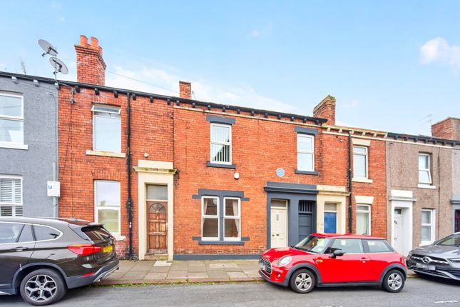 3 bed property, in Newcastle Street, £150,000