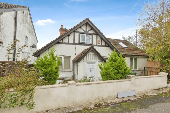 6 bed property, in Clifton Road, £525,000