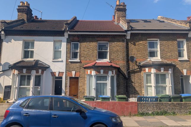 2 bed property, in Troughton Road, £400,000