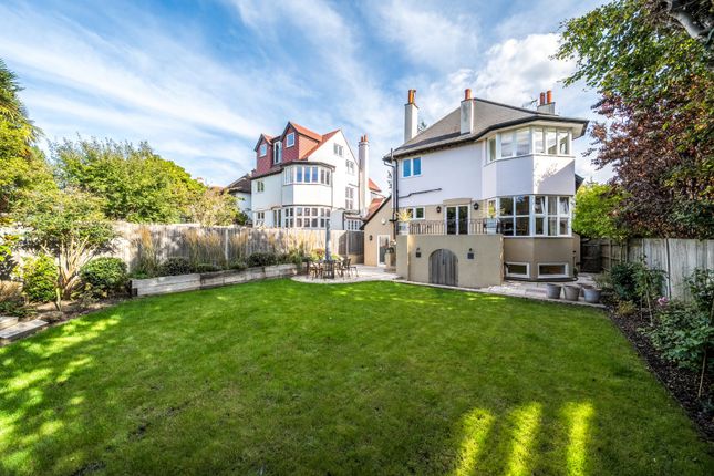5 bed property, in Kingston Hill, £2,500,000