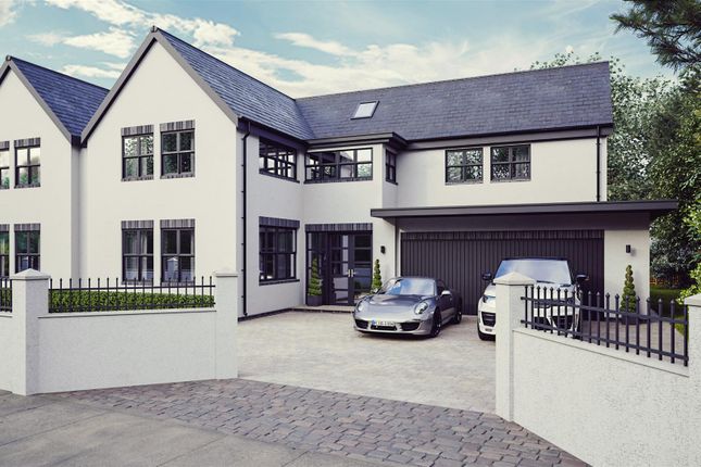 5 bed property, in Freshfield Road, £550,000