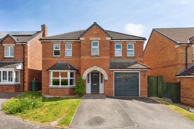 4 bed property, in Carram Way, £315,000