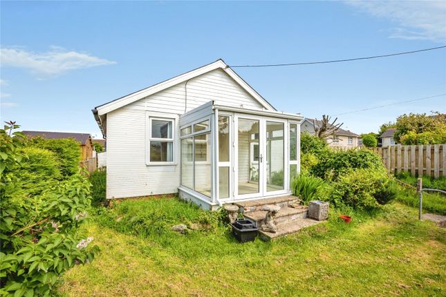 3 bed property, in Aberporth, £180,000