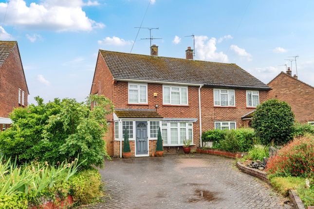 3 bed property, in Bowling Green Road, £495,000