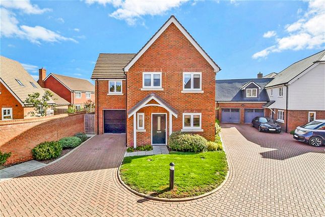 4 bed property, in Braganza Drive, £600,000