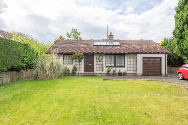 3 bed property, in Station Gardens, £235,000