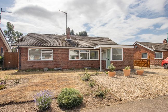 3 bed property, in The Grove, £285,000