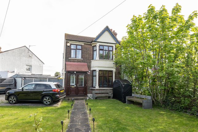 3 bed property, in Middleton Avenue, £575,000