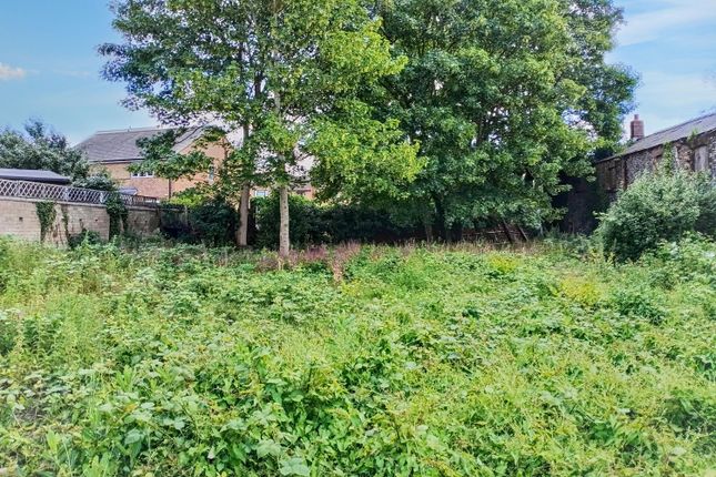 Land, in Crabtree Croft, £45,000
