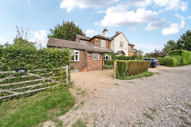 3 bed property, in Guildford, £875,000