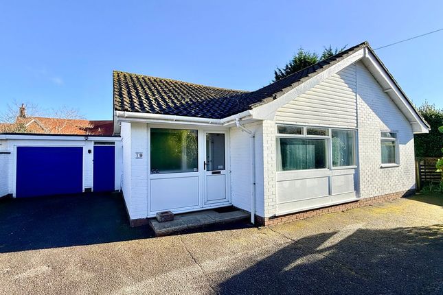 3 bed property, in Broad Lane, £575,000