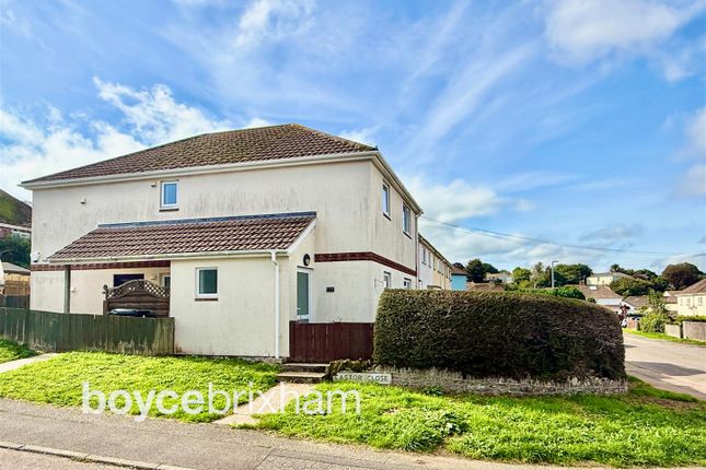 2 bed property, in Metherell Avenue, £160,000