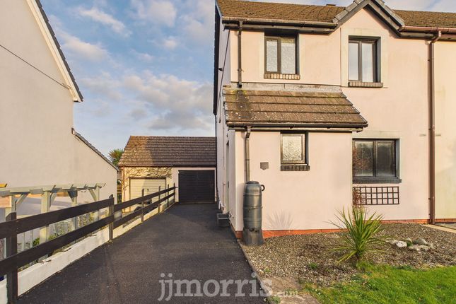 3 bed property, in Wood Lane, £159,999