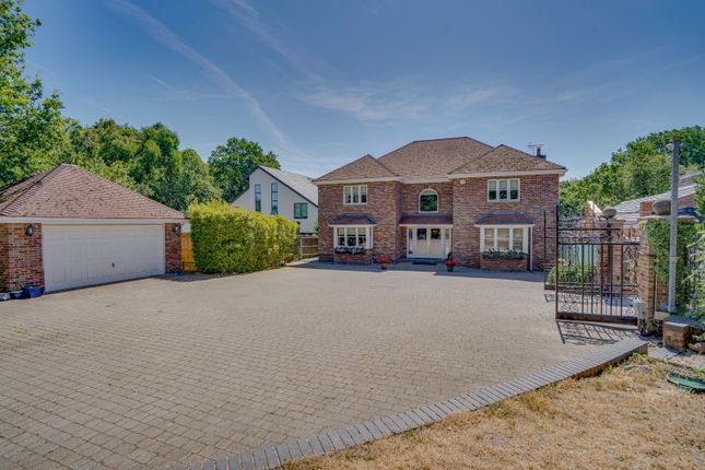 5 bed property, in Green Lane, £2,500,000