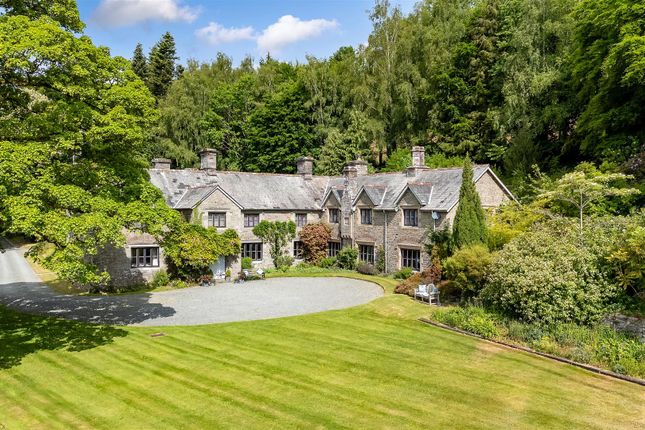 7 bed property, in Llandeilo Graban, £1,400,000