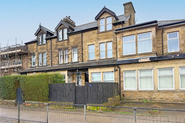 4 bed property, in Skipton Road, £300,000