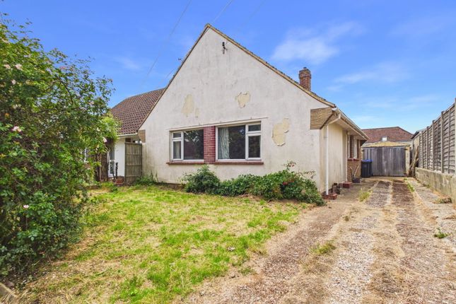 2 bed property, in Whylands Close, £325,000