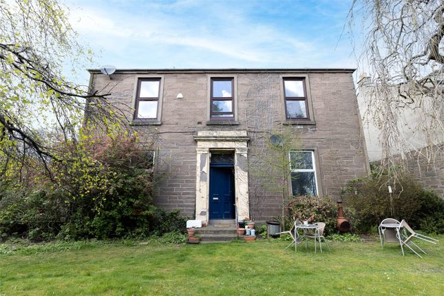 3 bed property, in Wellington Street, £190,000