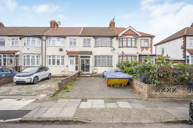 3 bed property, in Connop Road, £465,000
