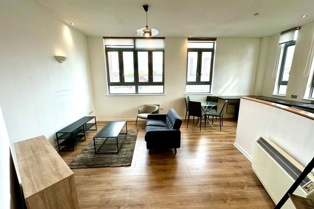2 bed property, in Millwright, £100,000