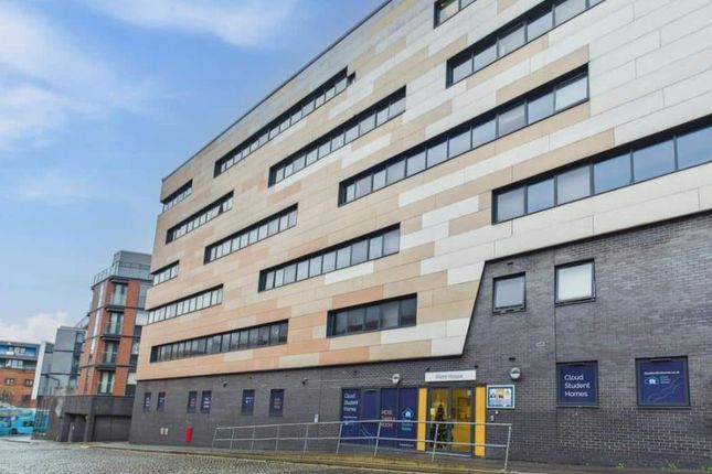 Studio, in Flat 610 Plato House, £27,000