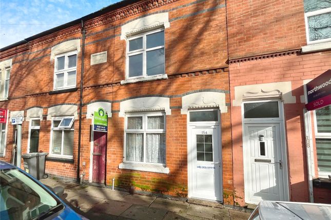 3 bed property, in Grasmere Street, £150,000