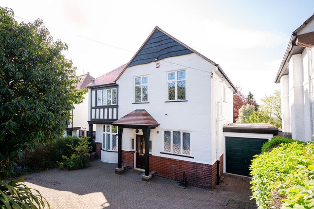 4 bed property, in Knowle Lane, £695,000