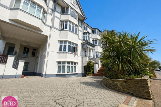 2 bed property, in St. Johns Court, £500,000