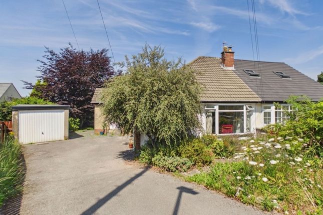 2 bed property, in Westbourne Place, £265,000