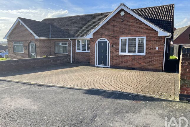 3 bed property, in Windmill Road, £269,000
