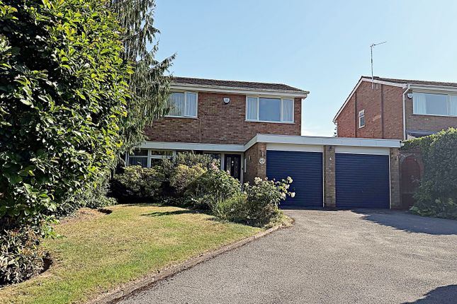 4 bed property, in The Meadows, £585,000