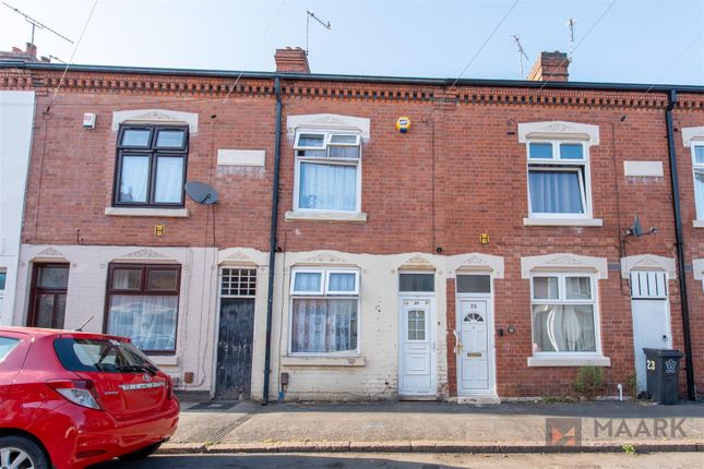 3 bed property, in Olphin Street, £275,000