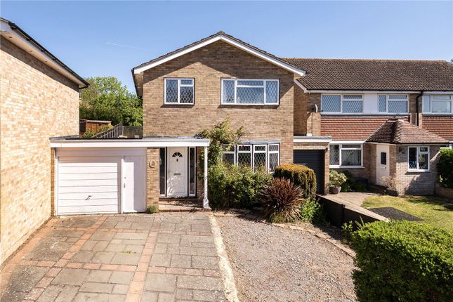 3 bed property, in Forge Croft, £495,000