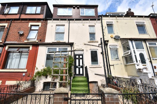 3 bed property, in Trafford Terrace, £140,000