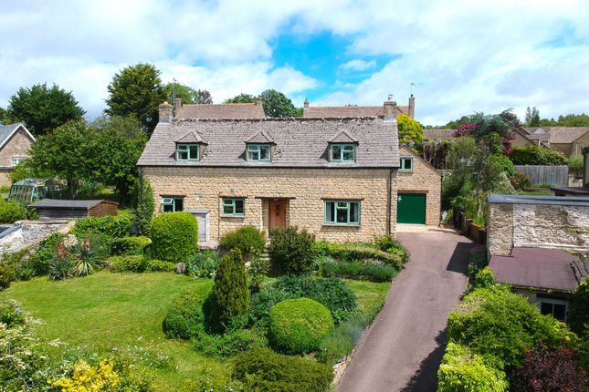 4 bed property, in Shipton Road, £775,000