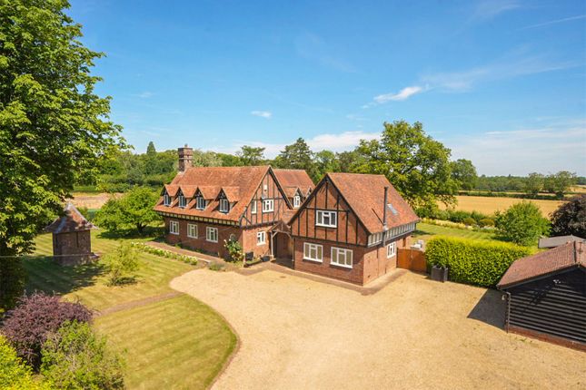 5 bed property, in Chartridge, £2,400,000