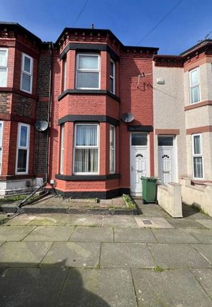 3 bed property, in Westbourne Road, £125,000