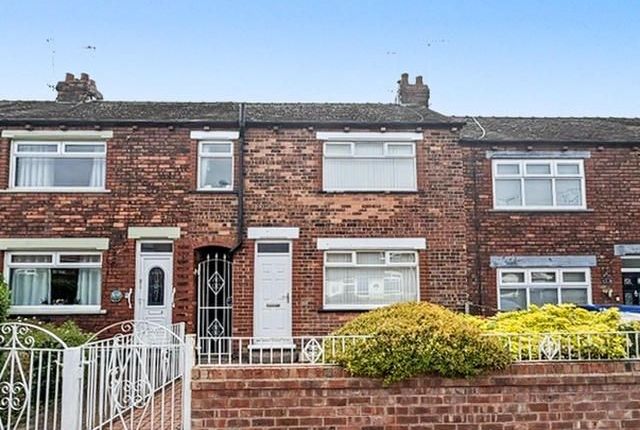 3 bed property, in Castle Street, £175,000