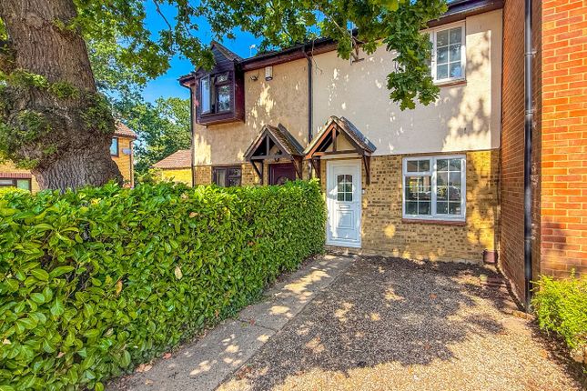 2 bed property, in Langdale, £260,000