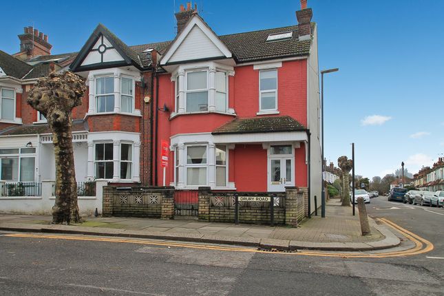 4 bed property, in Drury Road, £650,000