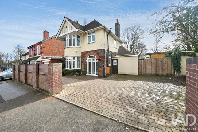 3 bed property, in Bilston Lane, £350,000