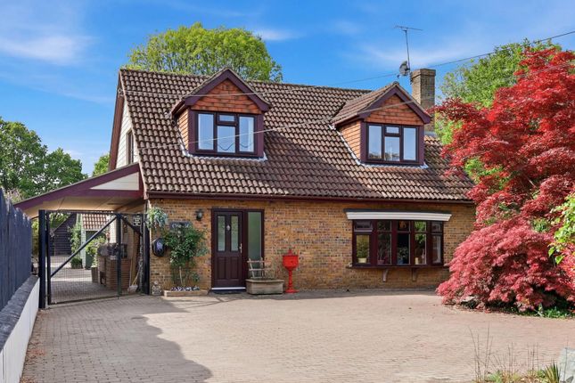 5 bed property, in Southlands Road, £1,000,000
