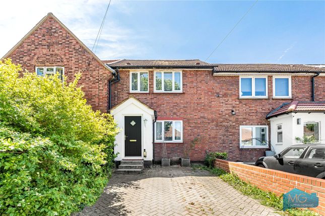 2 bed property, in Coppetts Road, £625,000