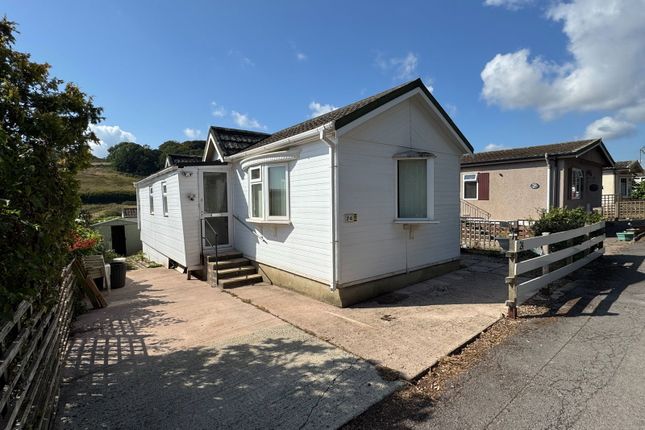 2 bed property, in Totnes Road, £89,999