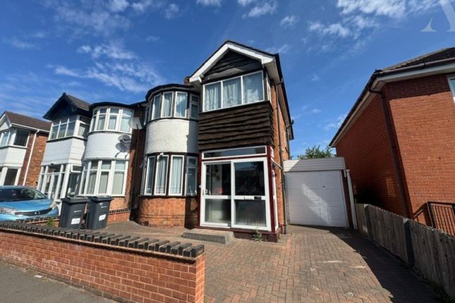 3 bed property, in Bordesley Green East, £240,000