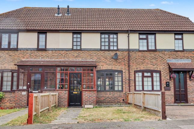 2 bed property, in Churchfields, £315,000