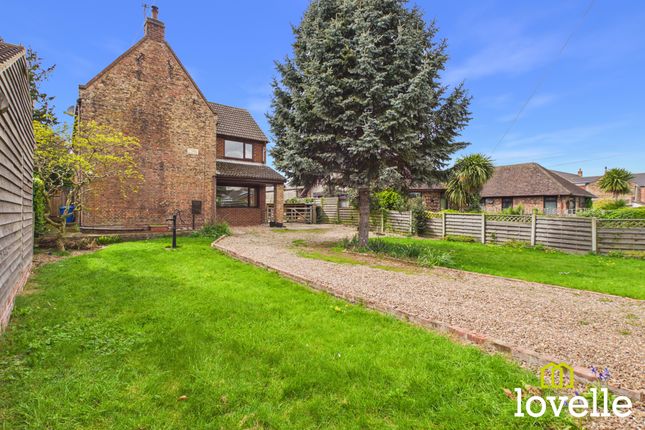 4 bed property, in Sandholme Road, £400,000